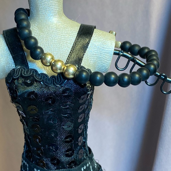 NWT JONAH GENIUN AGATE BLACK BEADS UNISEX BRACELET BRUSHED GOLD METAL CROSS - Picture 12 of 14